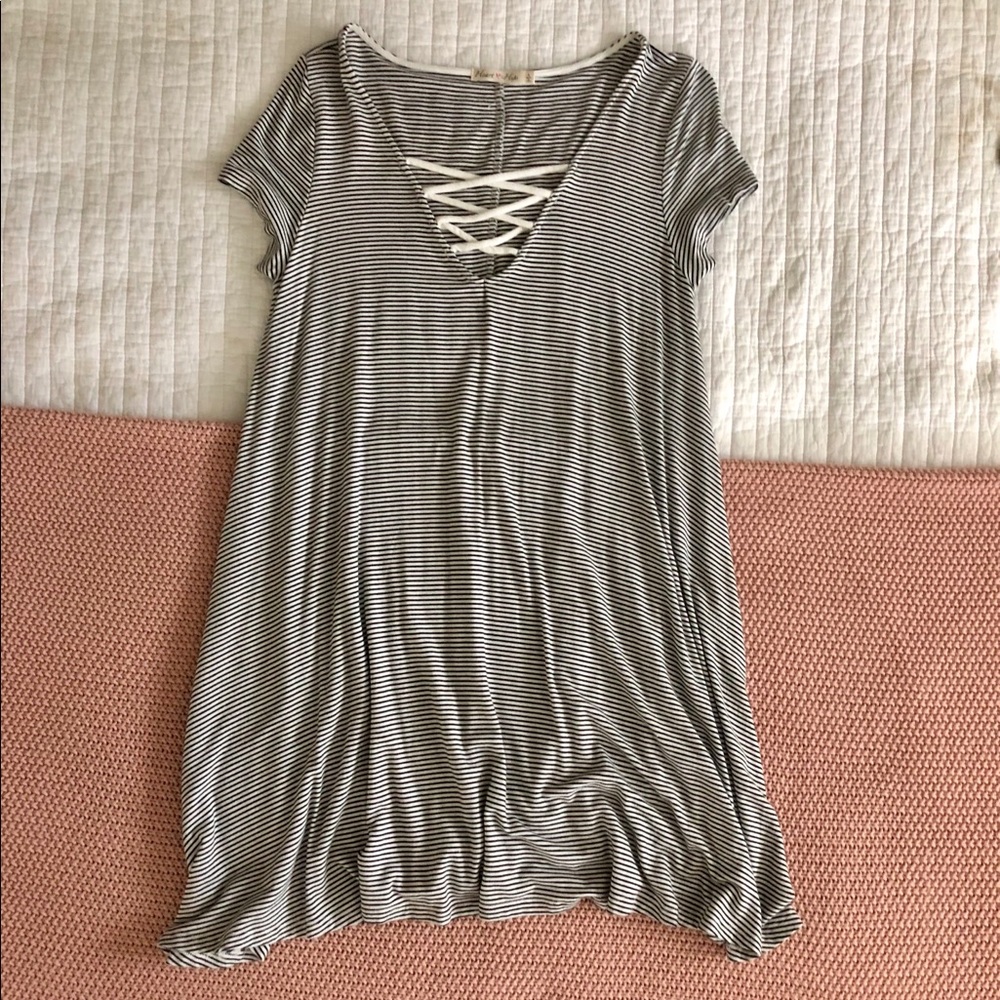 Short sleeve striped shift dress